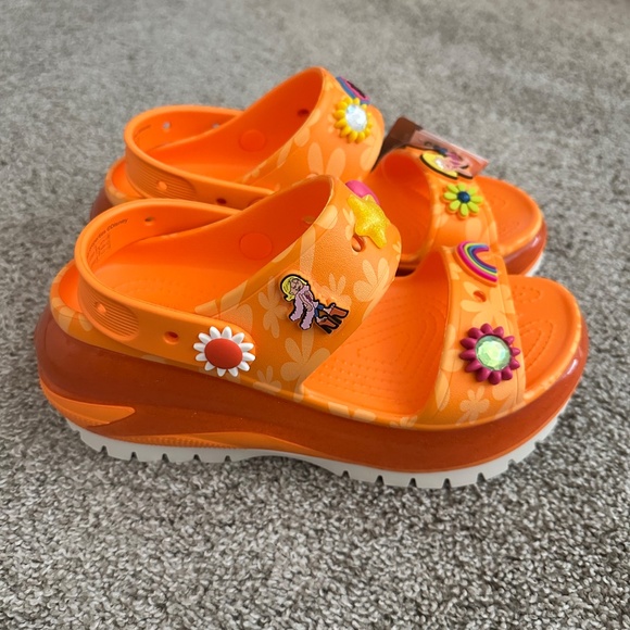 Limited Edition Lizzie McGuire Platform Crocs, W/8 - Picture 2 of 3